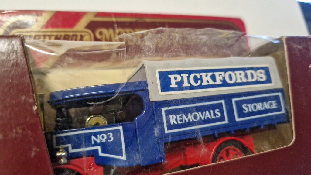 Matchbox Models of yesteryear 1922 Foden Steam Lorry    (NP24)