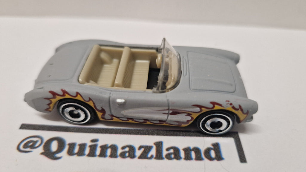 Hot wheels Barbie 1956 corvette 2024-029  (A03)