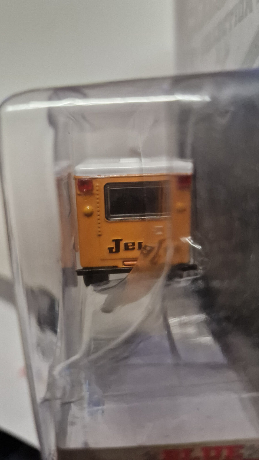 Greenlight Blue Collar série 9 1974 Jeep DJ-5 Westhaven Pharmacy 24 Hr    (NG26)
