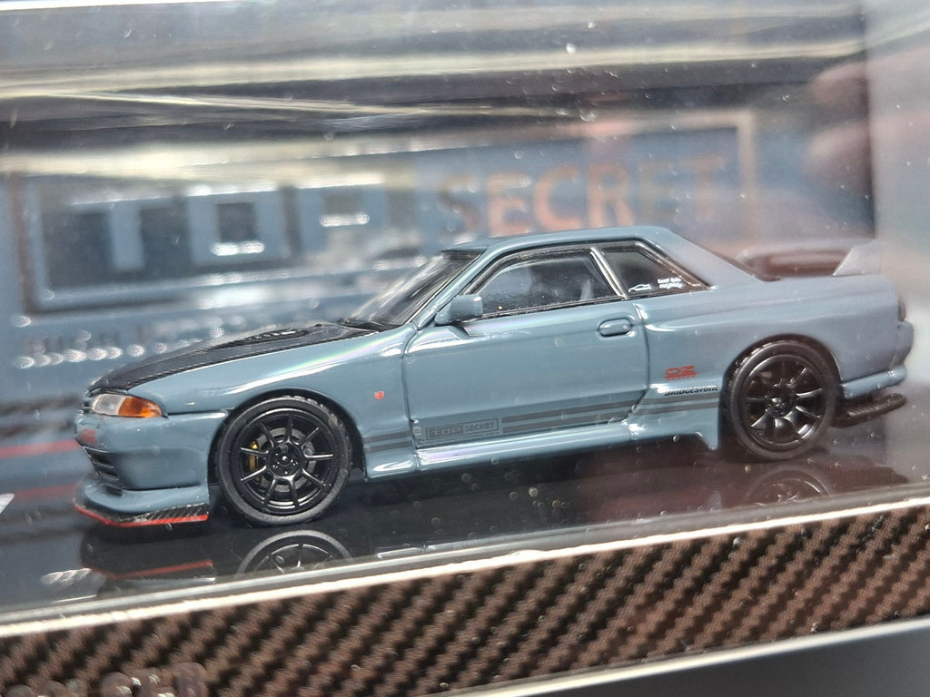 INNO64 Top Secret Nissan Skyline R32 GT-R, stealth grey (CP19)