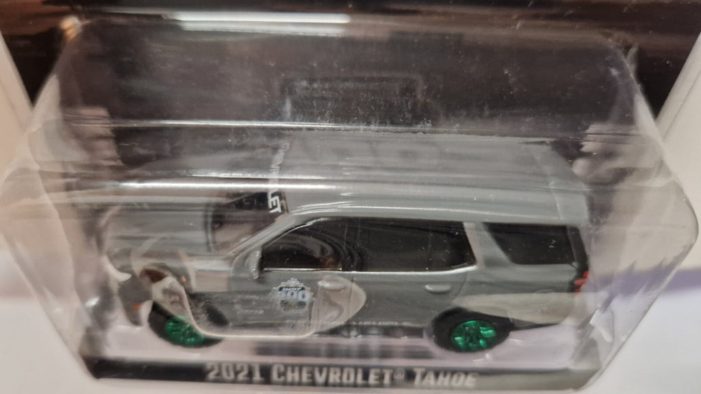 Greenlight Indy 500 2021 Chevrolet Tahoe Chase Green Wheels (NG32)