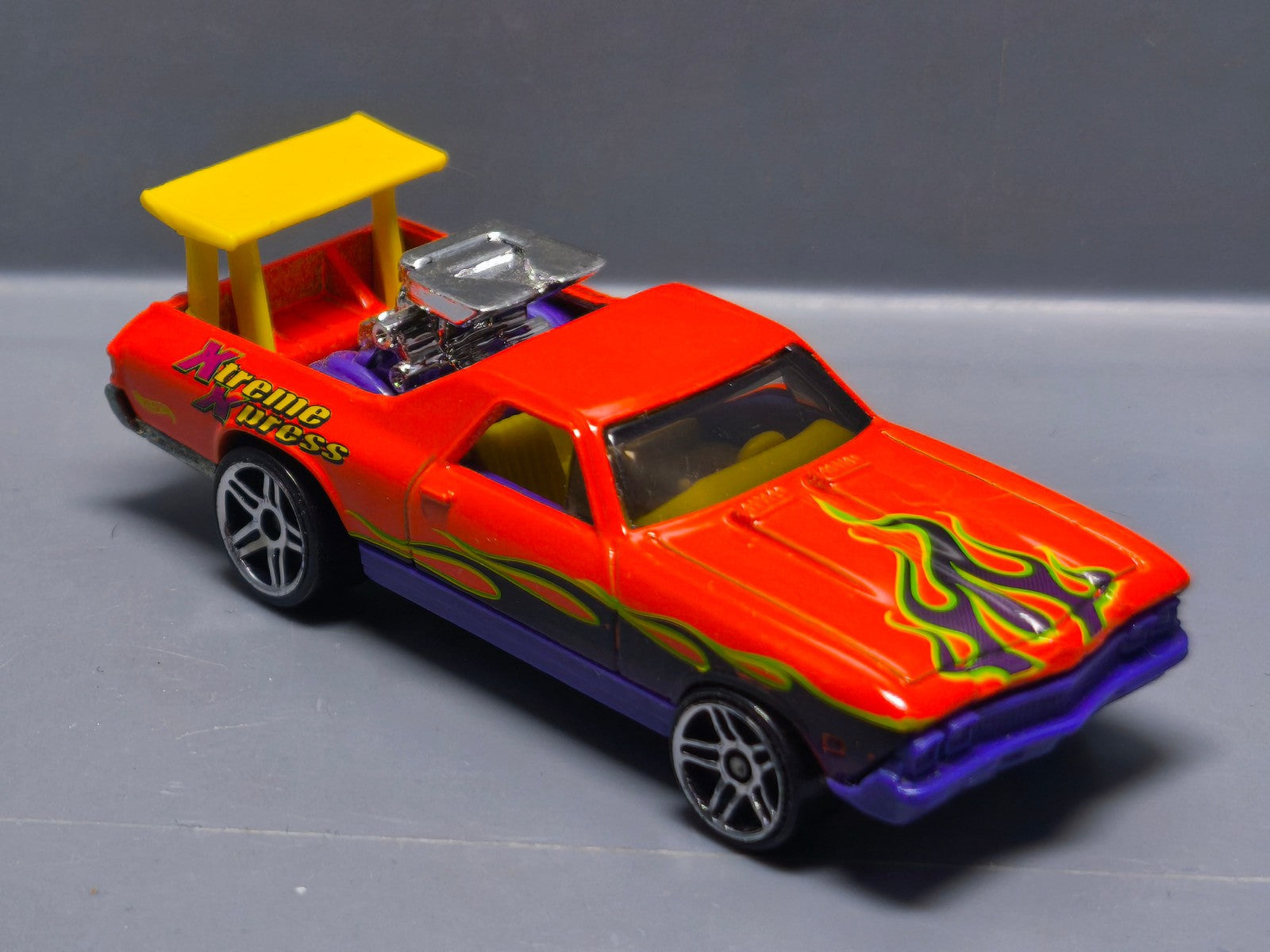 Hot Wheels 68 Chevy El Camino 2001 Thailand (A14)