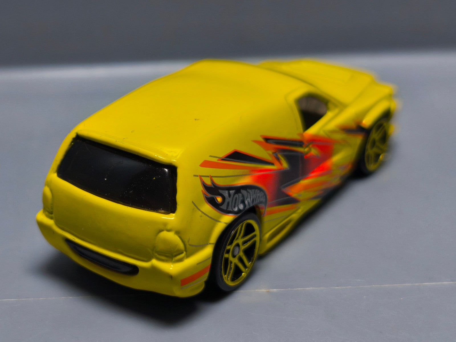 Hot Wheels Fandango 2002-158 (A10)