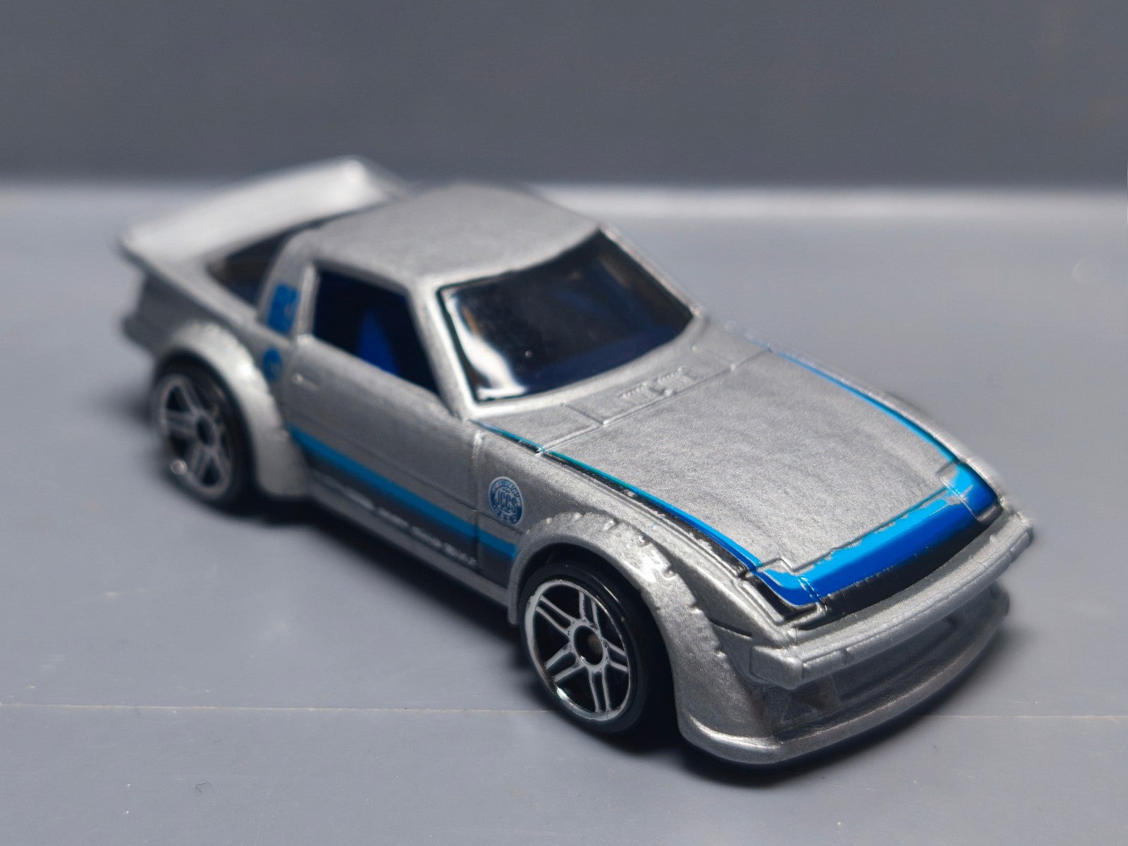 Hot Wheels Treasure Hunt Mazda rx-7 2013-022   (A02)