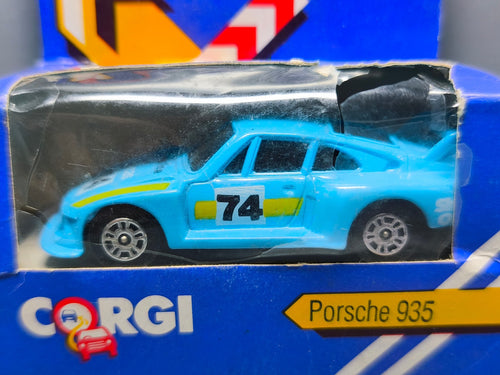 Corgi  Porsche 935 lucas  boite et bulle abimées (NP13)