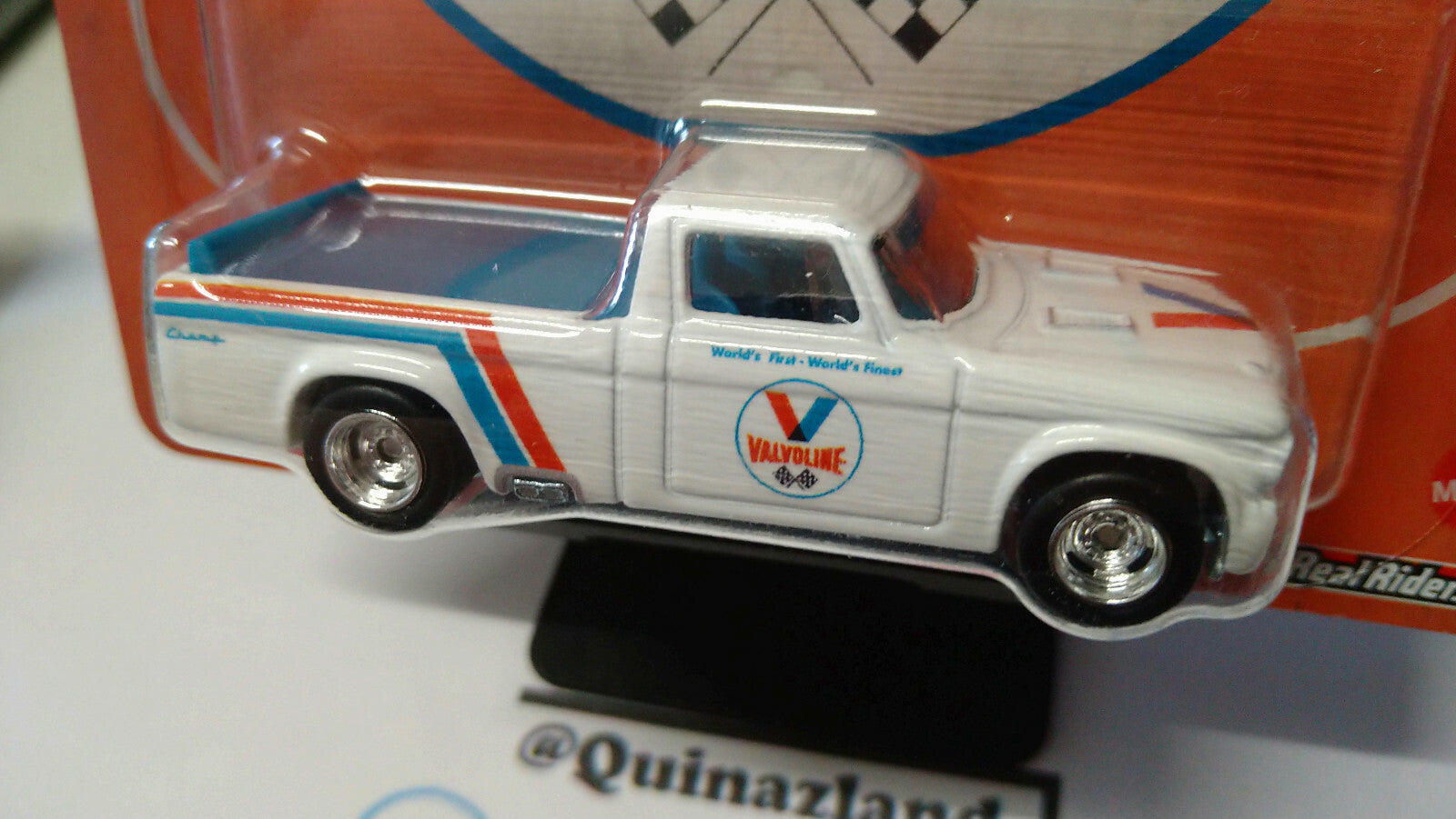 Hot Wheels  Fuel '63 Studebaker Champ Valvoline (NG122-124)