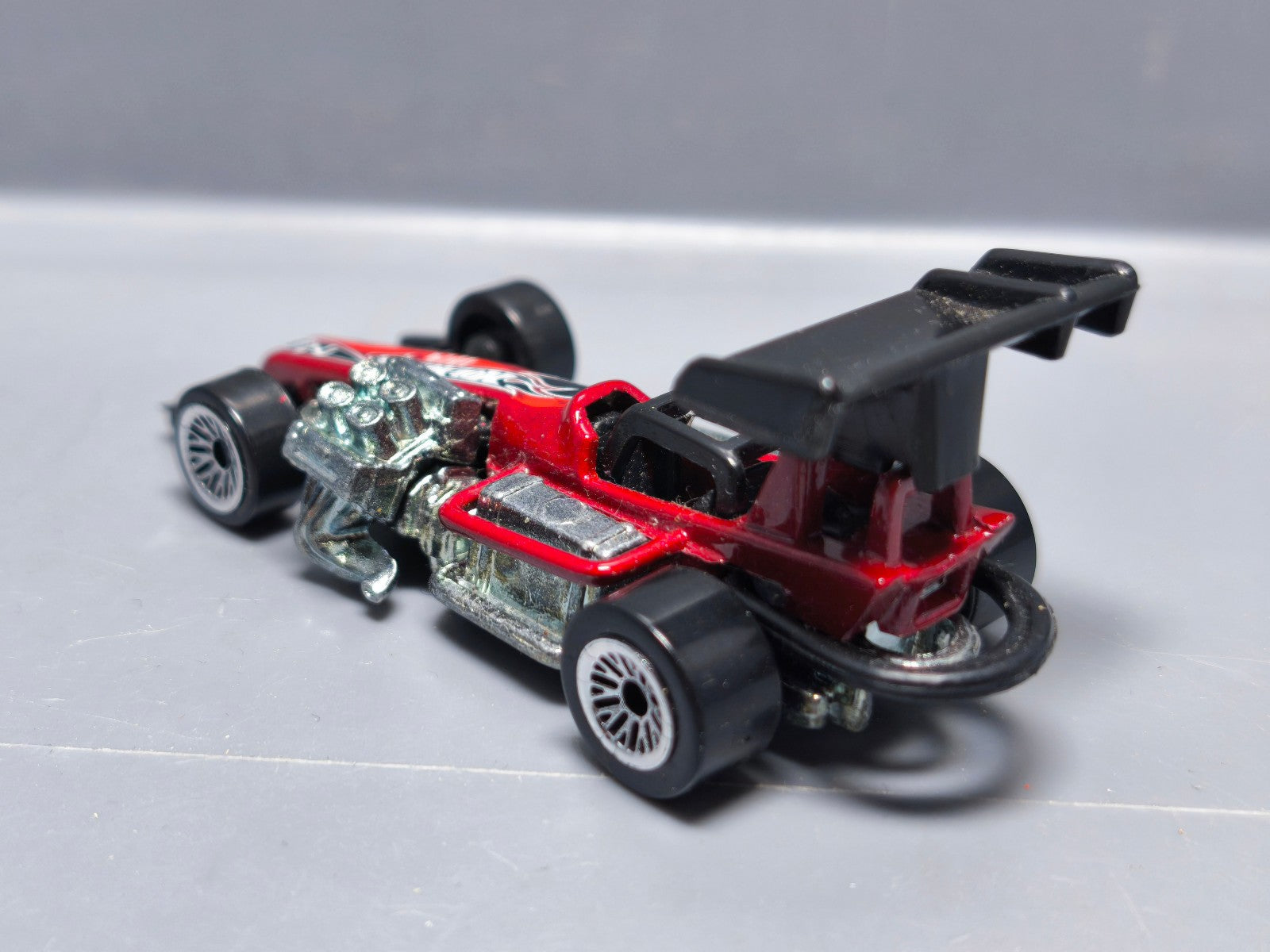 Hot Wheels Super modified 2006-135 (A17)
