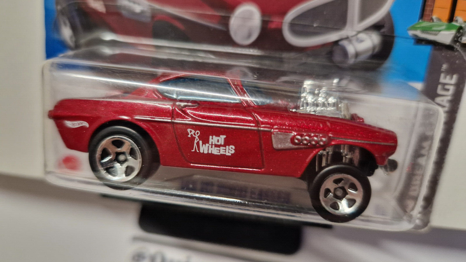 Hot Wheels Volvo p1800 gasser 2023-001 (NP28)