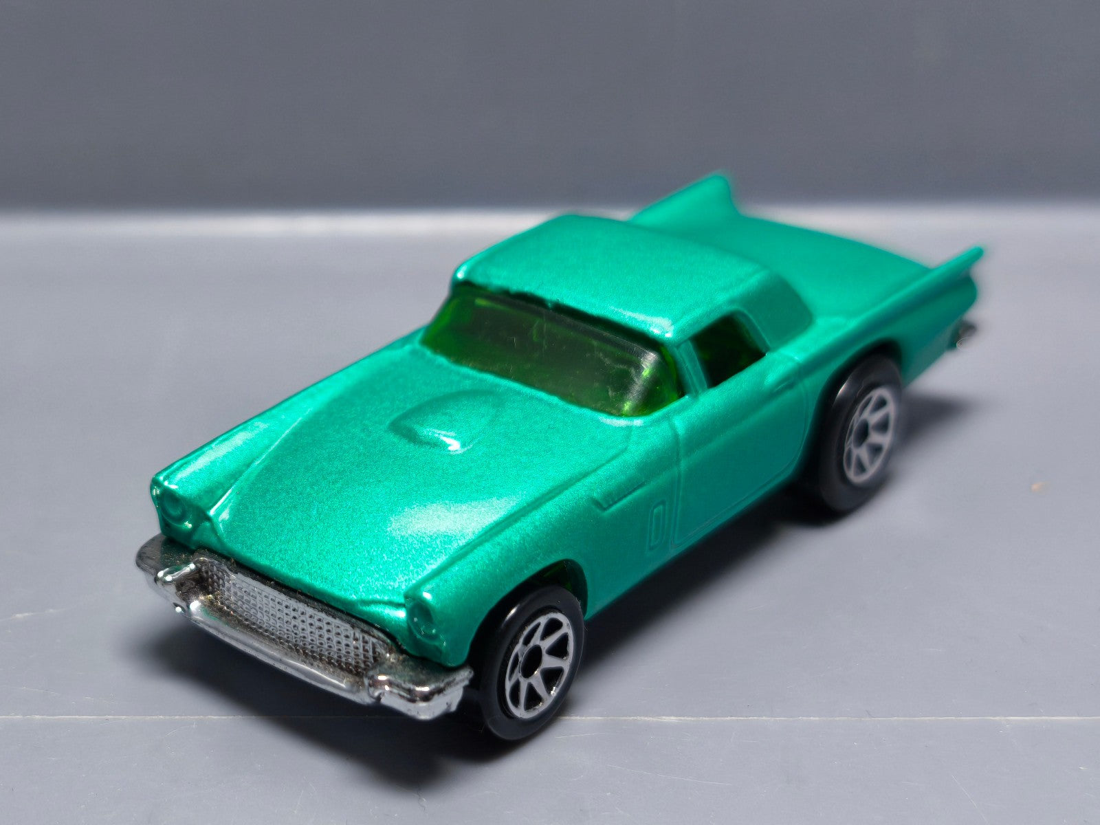 Hot Wheels 57 t-bird  version 7sp 1996 multipack   (A11)