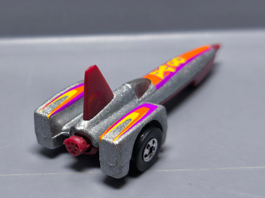 Hot Wheels 1985 Tricar X8 (A05)