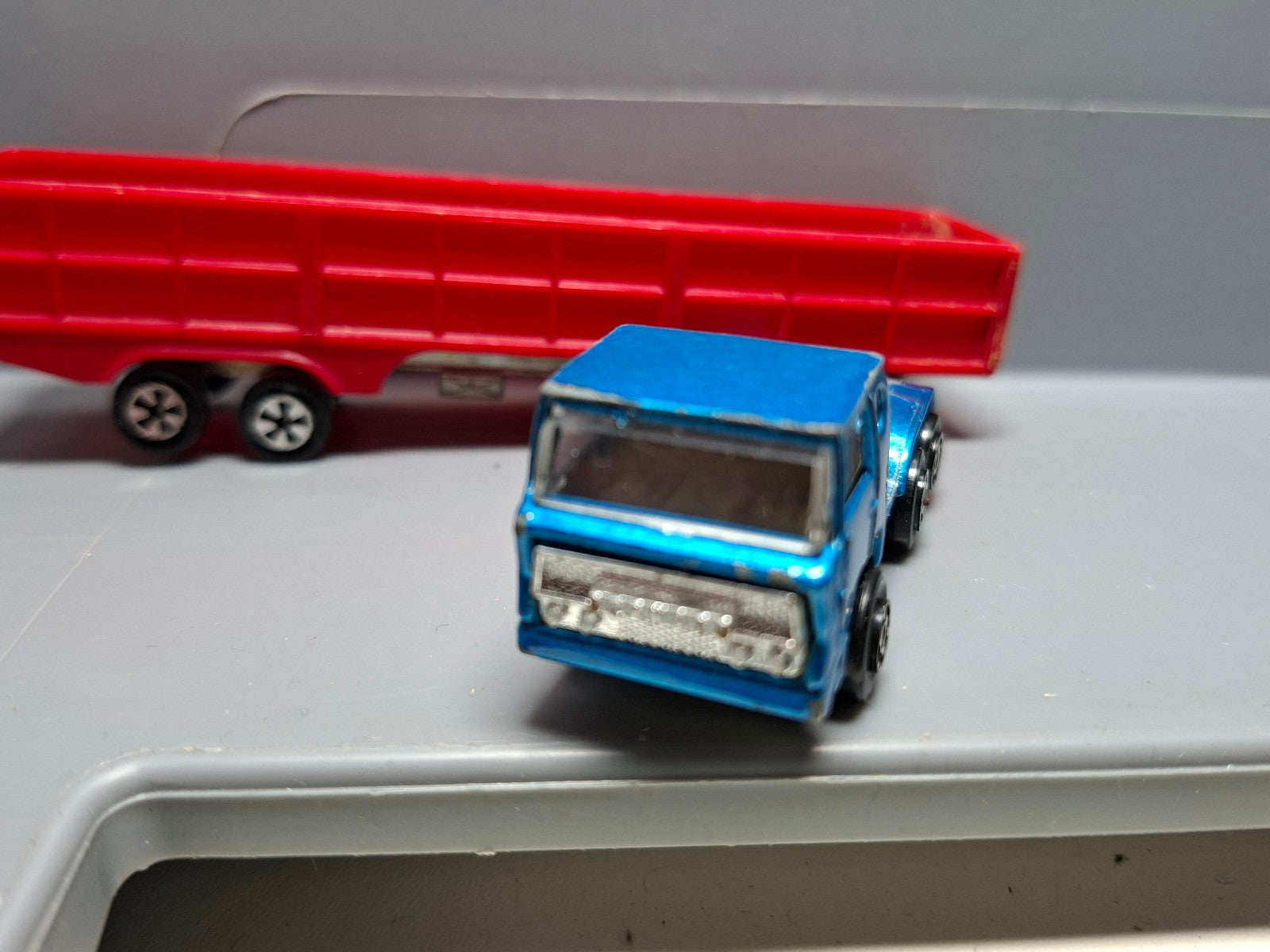 Majorette Bernard maraîcher  (CP02)