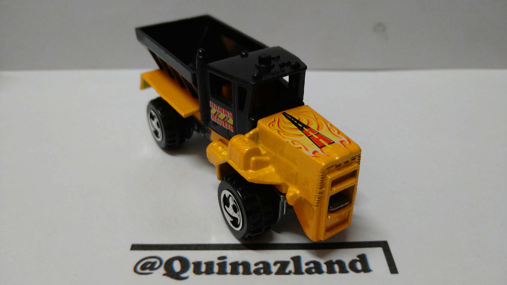 Hot Wheels Oshkosh snowplow  version base metal 2000-233  (A38)