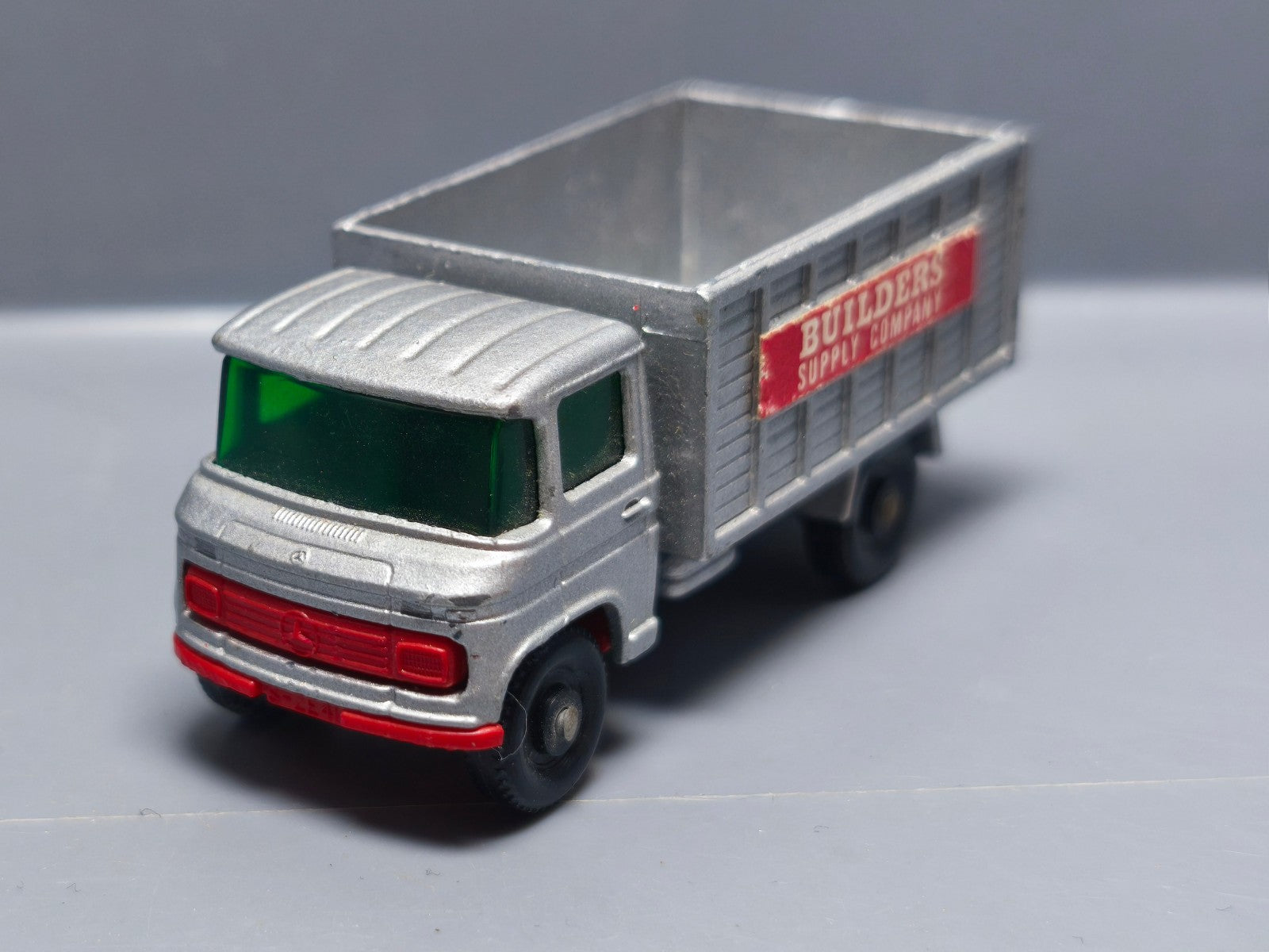 Matchbox lesney  Mercedes scaffolding truck (A04)