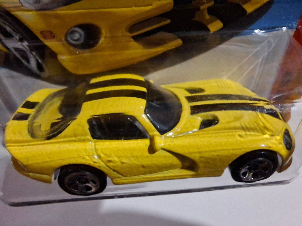 Hot Wheels '96 Dodge Viper GTS  2025-176 (NP02)