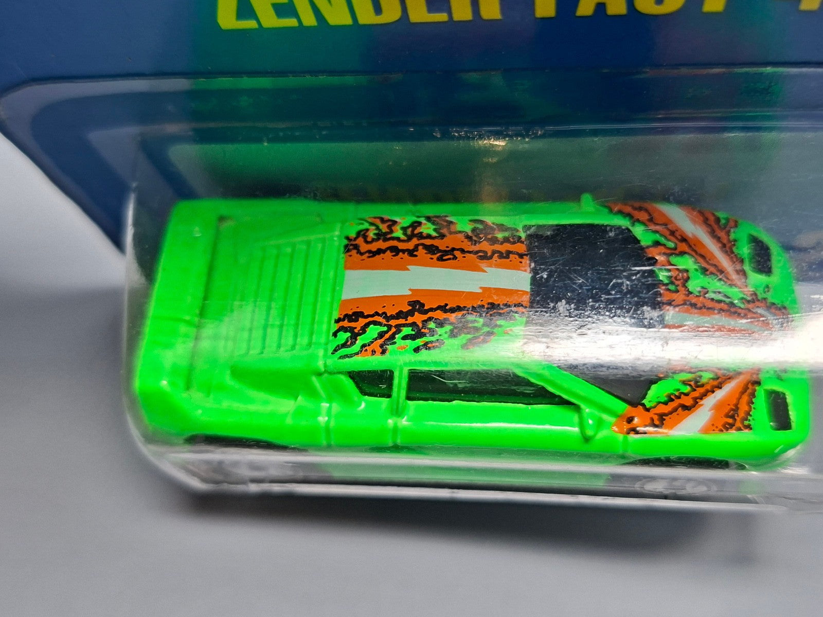 Hot Wheels Zender Fact 4 vitres noires Collector 228 (CP09)