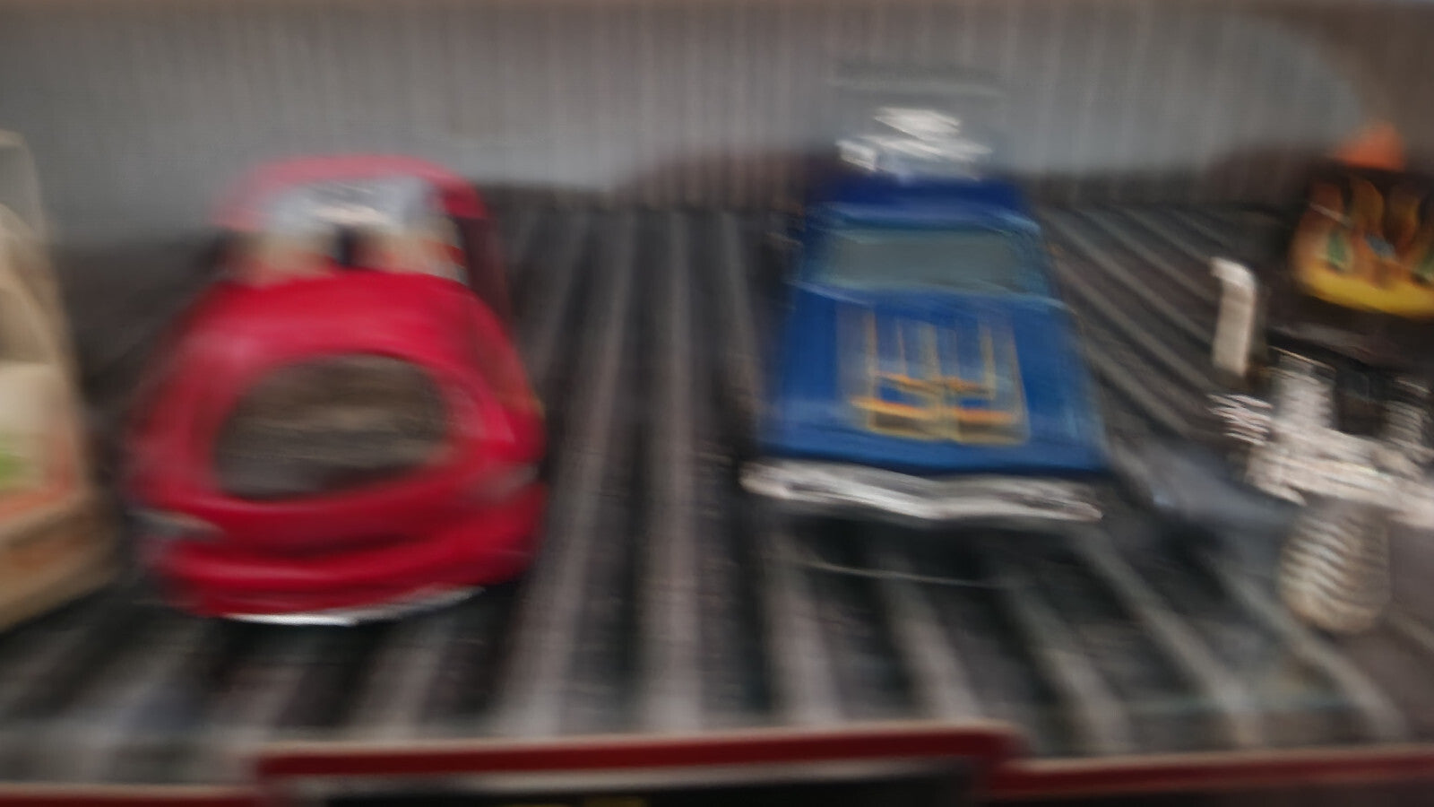 Hot Wheels 2000 hot haulers exclusive toys R us  Chevy deora II El Camino (C3)