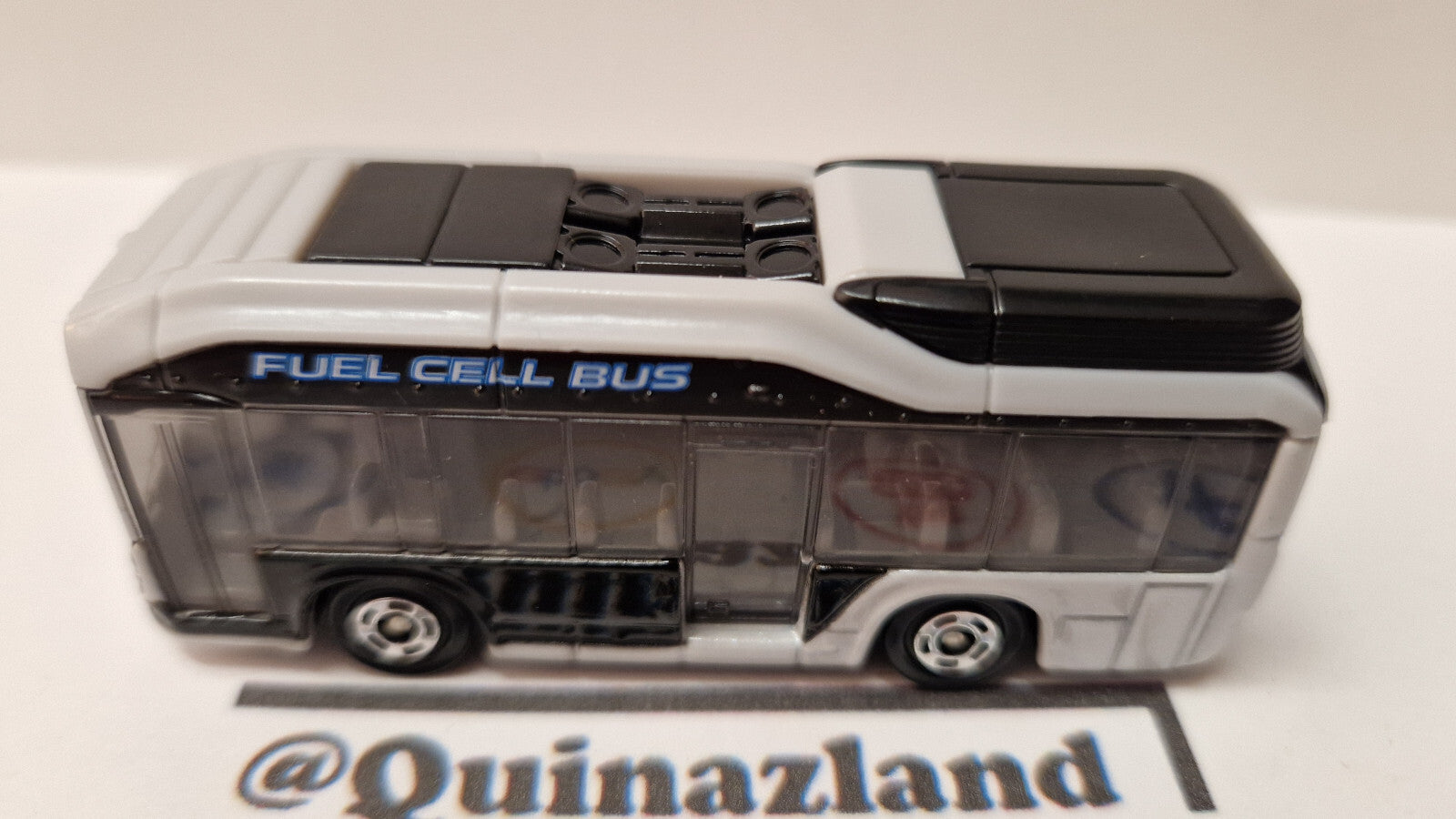 Tomica 2020 regular Toyota sora fuel cell bus 1/137 (CP08)