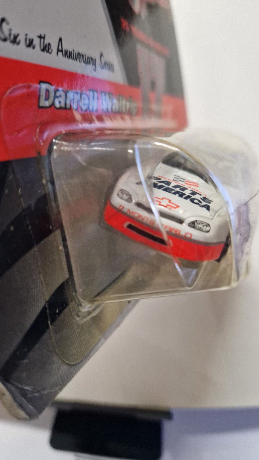 Revell 1/64 Darrell Waltrip 25th anniversary  Chevrolet monte carlo   (NG16)