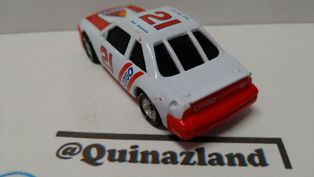 Racing champions Stock car  Ford thunderbird Neil bonnett (A10)
