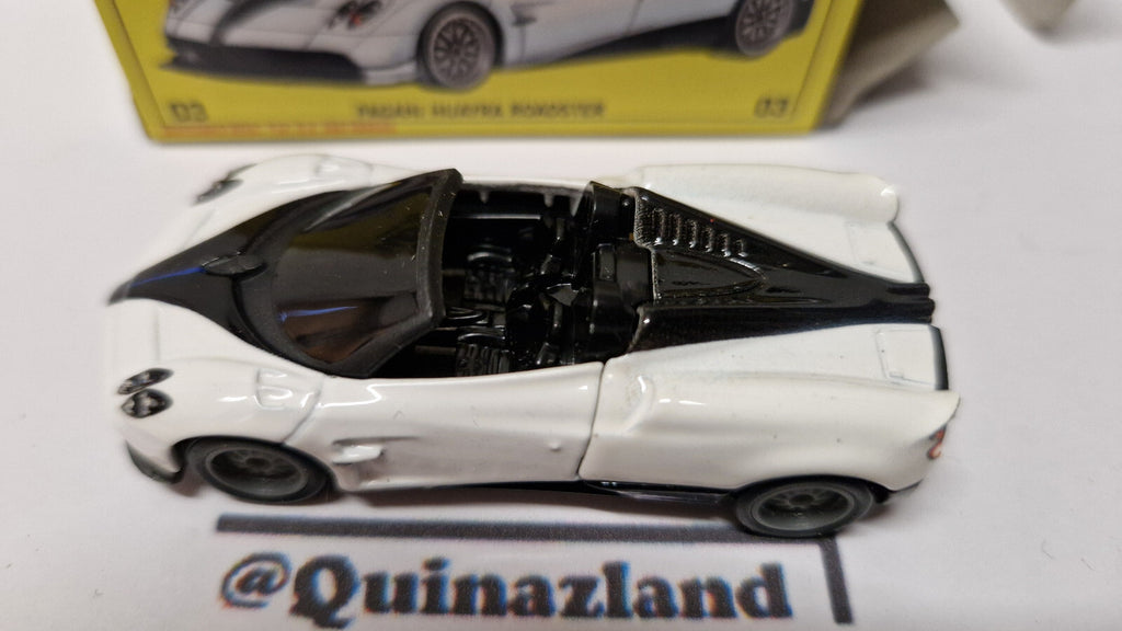 Matchbox  2021 collectors Pagani huayra roadster    (CP16)