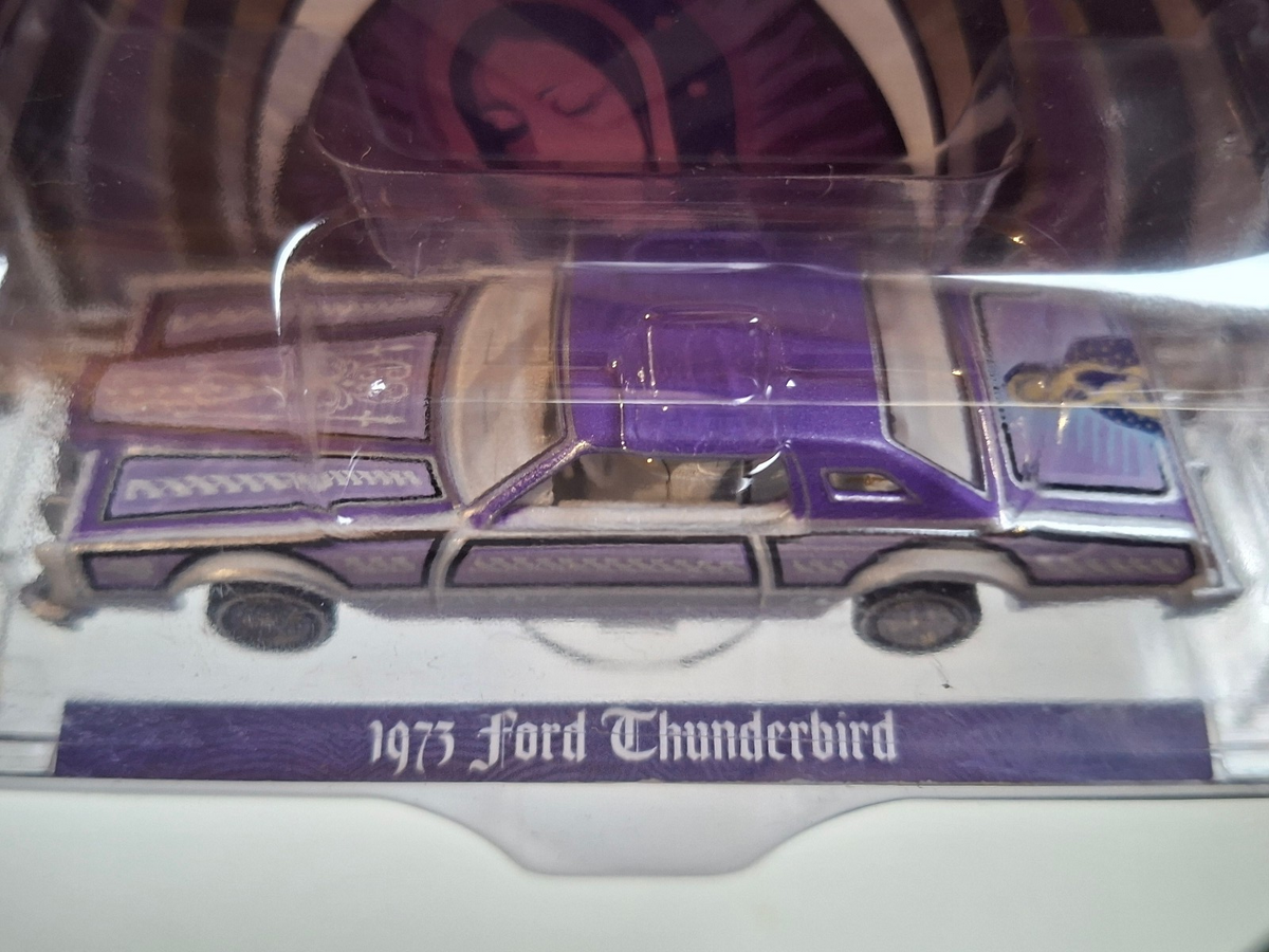 Greenlight 1973 Ford Thunderbird Lowrider , Michael Heralda   (NG47)