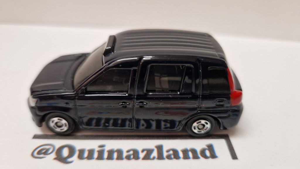 Tomica 2019 regular Toyota JPN taxi 1/62 (CP05)
