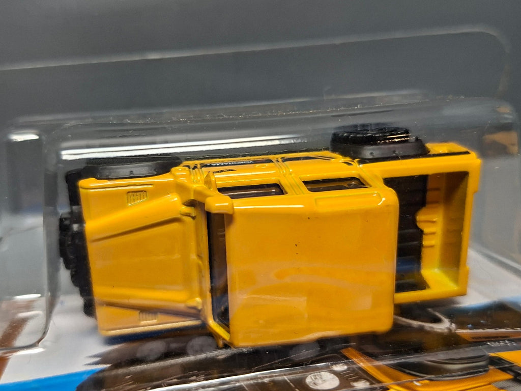 Hot Wheels '15 Land rover Defender double cab  2025-179  (NP12)