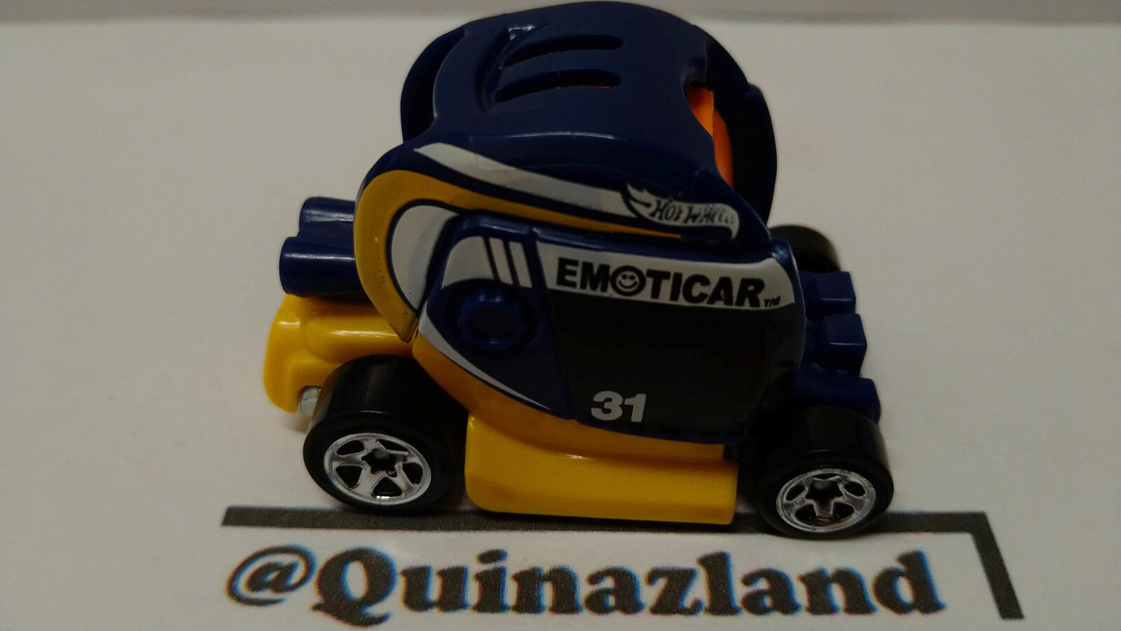 Hot Wheels First Editions Emoticar 2017-122  (A10)