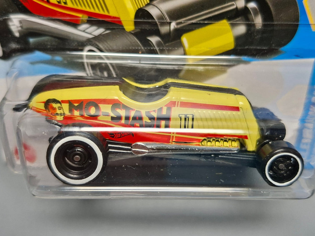 Hot Wheels Mo-stash   2025-241  (NP04)