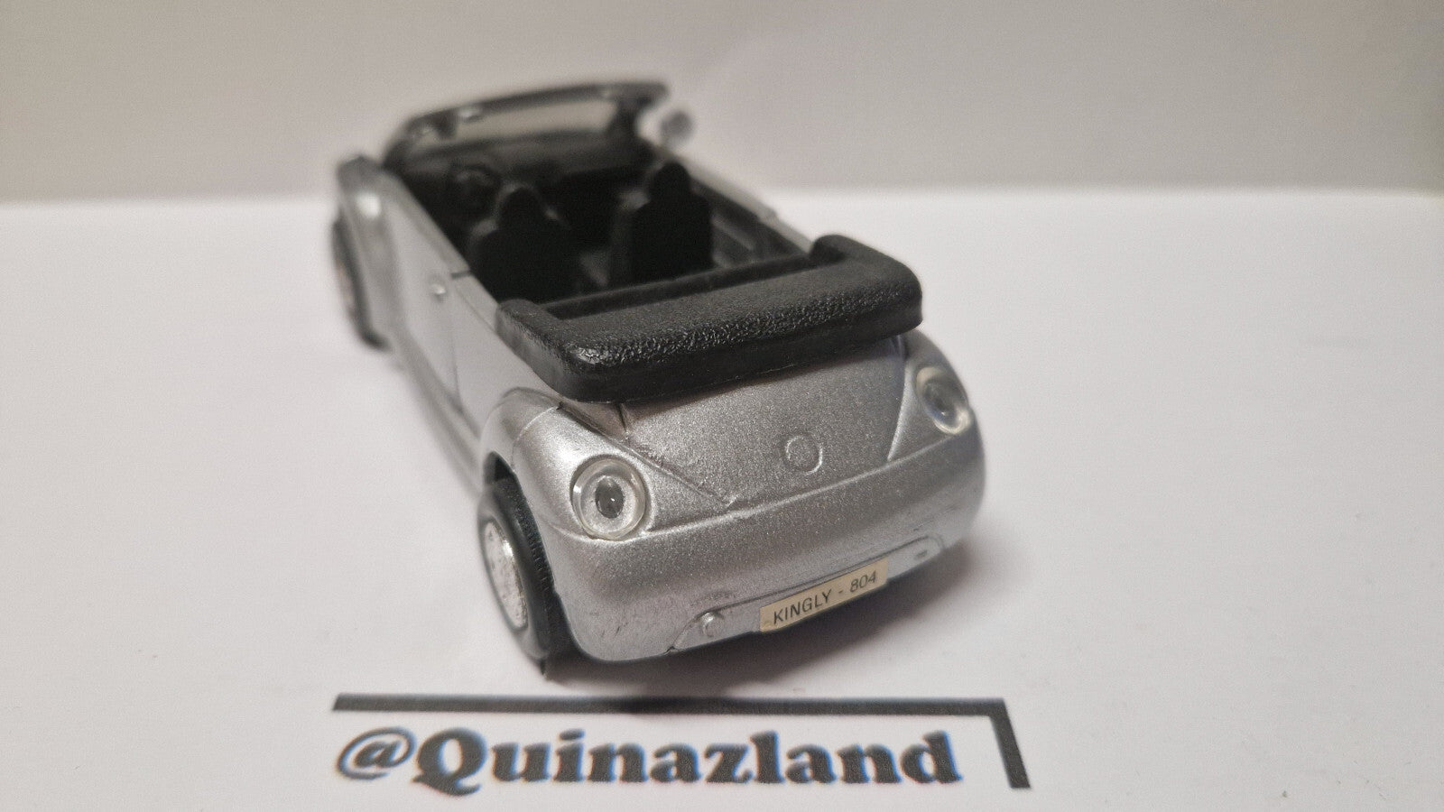 Voiture Volkswagen Beetle  (NP36)