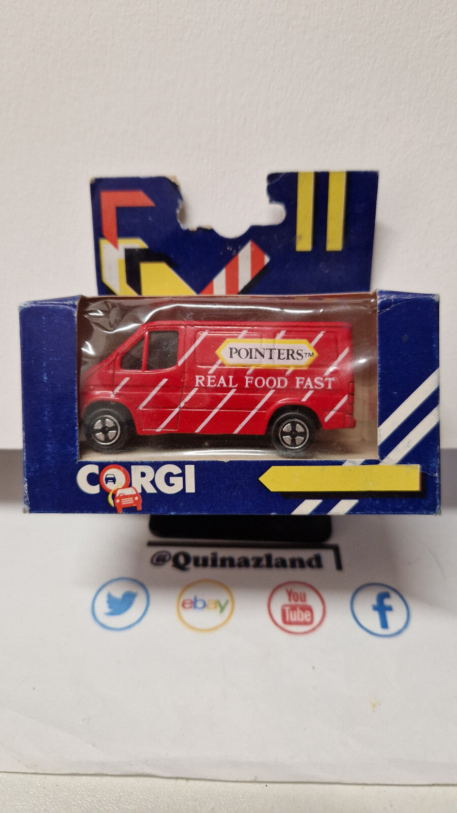 Corgi Ford transit pointers boite et bulle abimées (NP14)