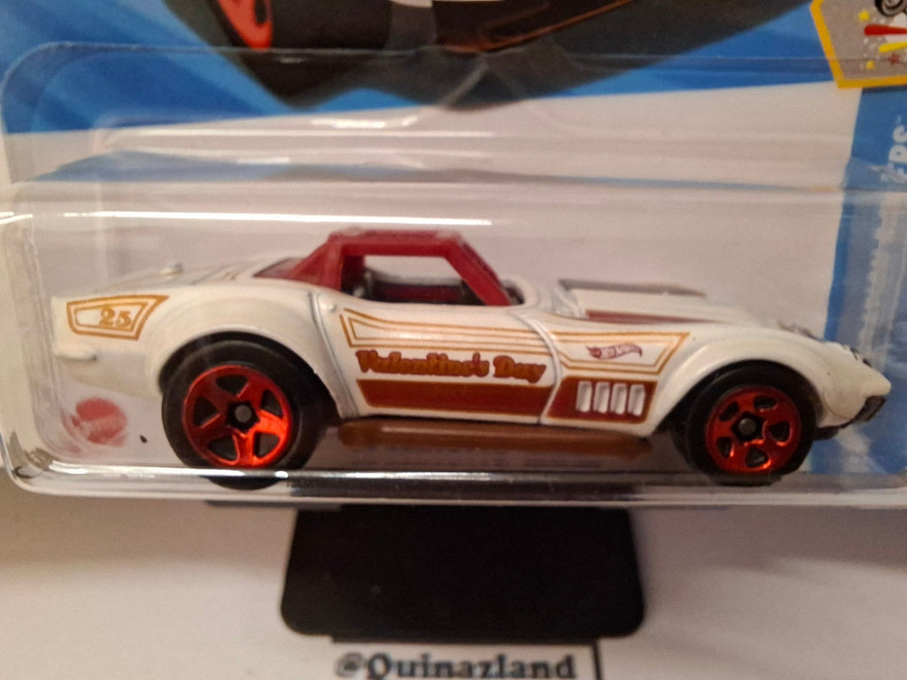 Hot Wheels '69 Corvette racer   2025-051 (NP05)