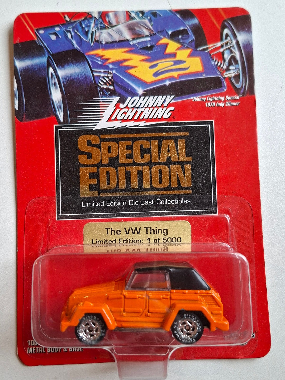 Johnny Lightning Spécial edition Volkswagen The VW thing  (CP02)