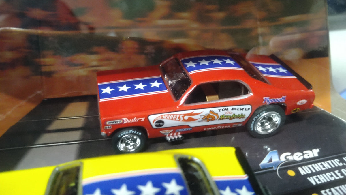 Auto World Slot Hot wheels Snake Plymouth Cuda & Mongoose Plymouth Duster (CT15)
