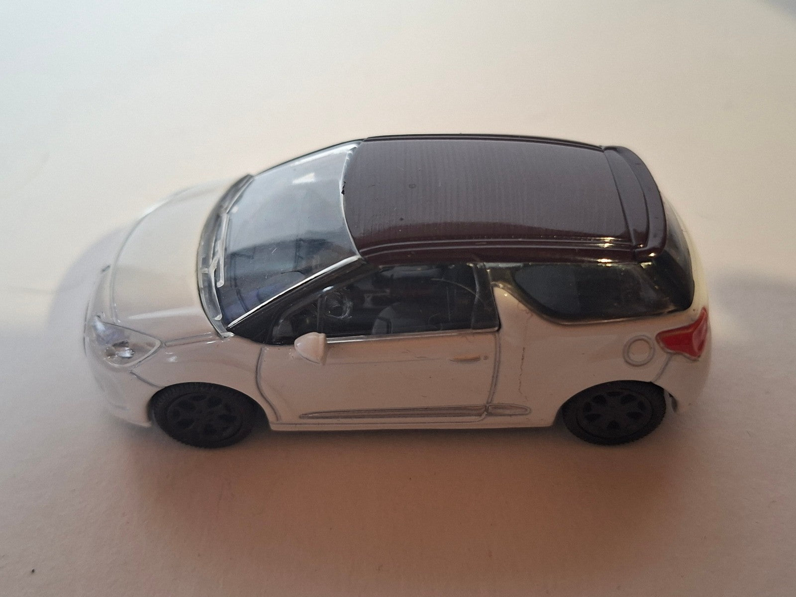 Norev  Citroën DS3  (A01)