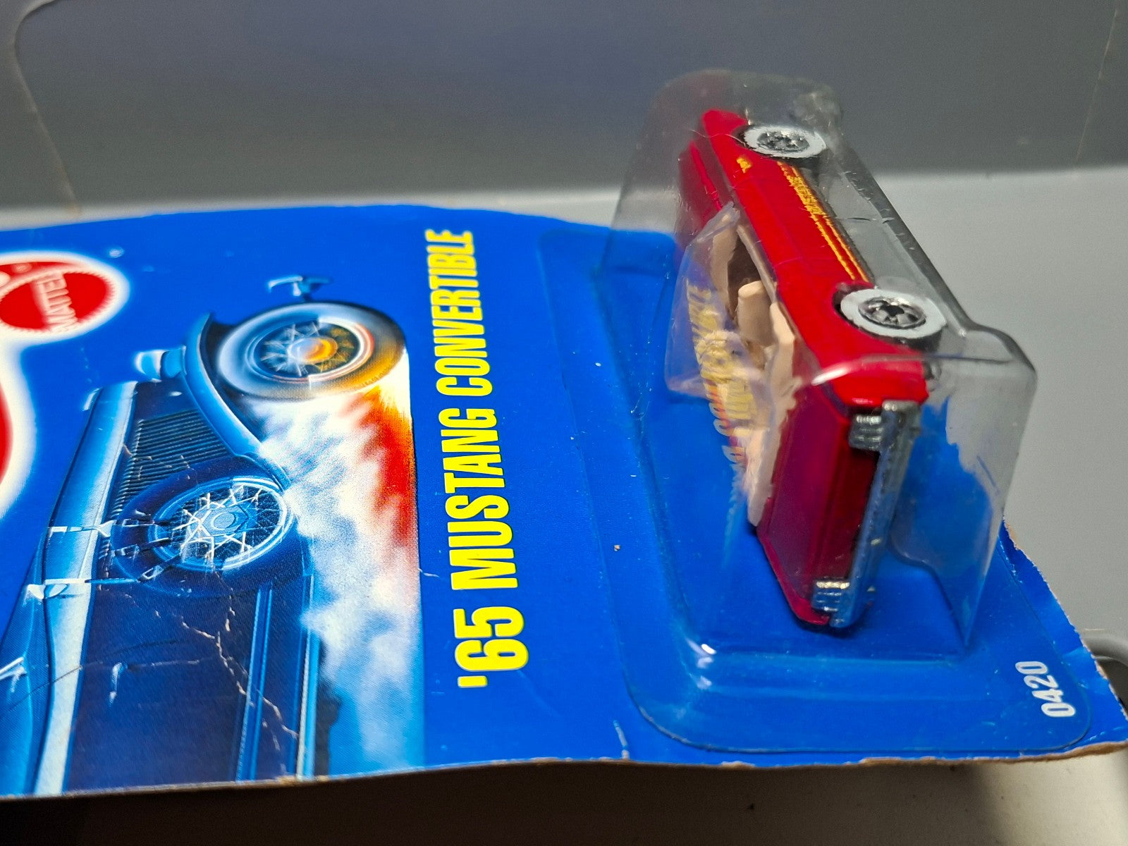 Hot Wheels 65 mustang version rouge foncé 1991-162  (CP19)