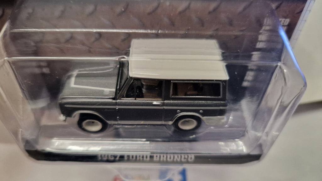 Greenlight Hollywood Series 42 1967 Ford Bronco Counting Cars Season 4  (NG50)