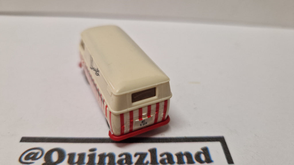 Brekina 1/87 Volkswagen T1 deutz   (A06)
