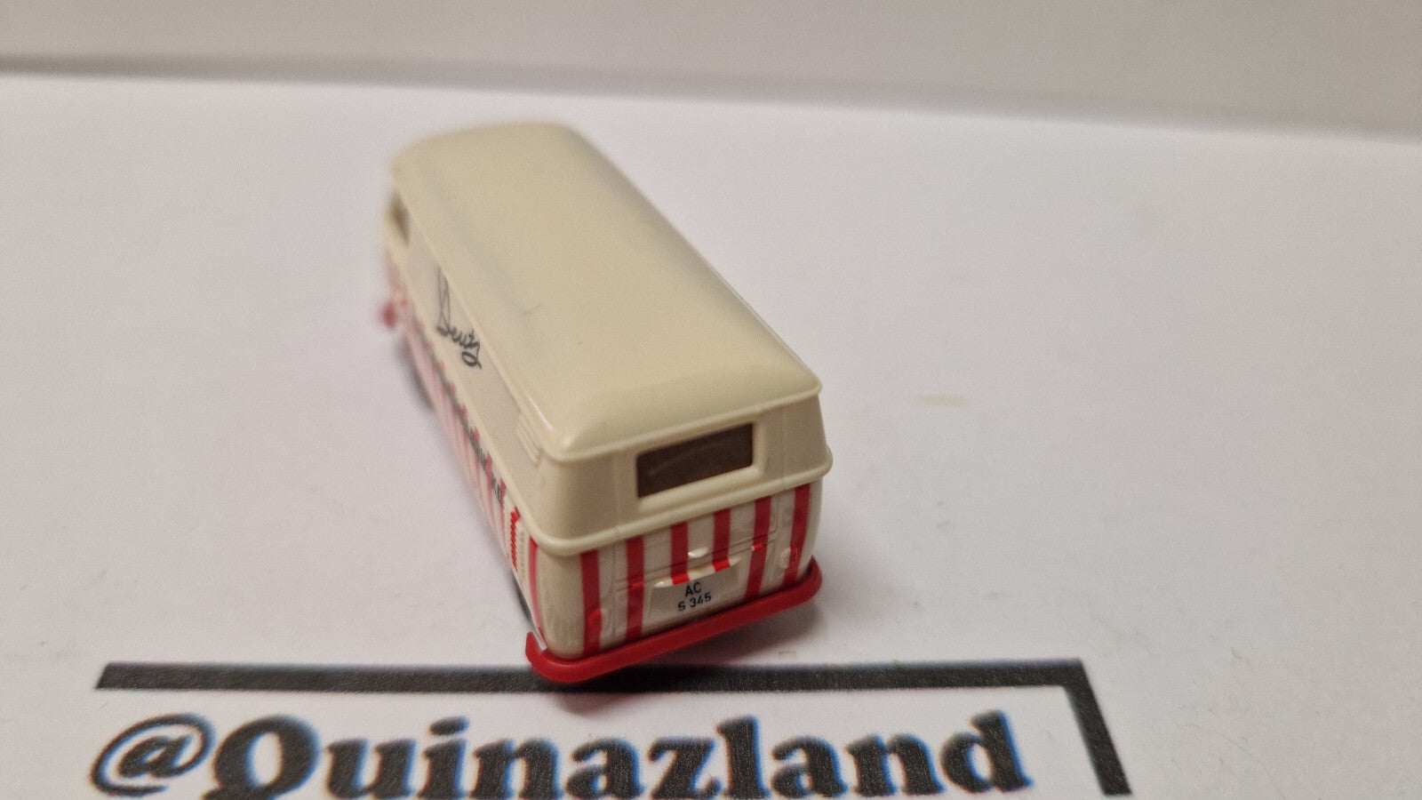 Brekina 1/87 Volkswagen T1 deutz   (A06)