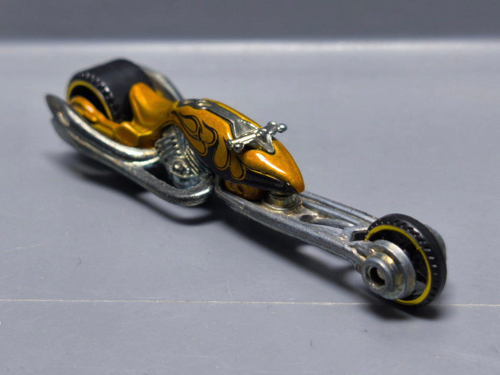 Hot Wheels Hammer Sled 2006-020 dorée (A04)