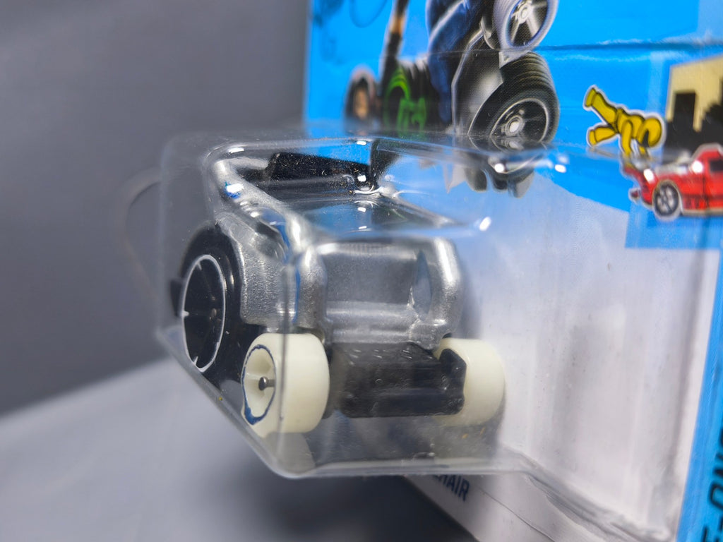 Hot Wheels Wheelie Chair 2019-065 (NP10)