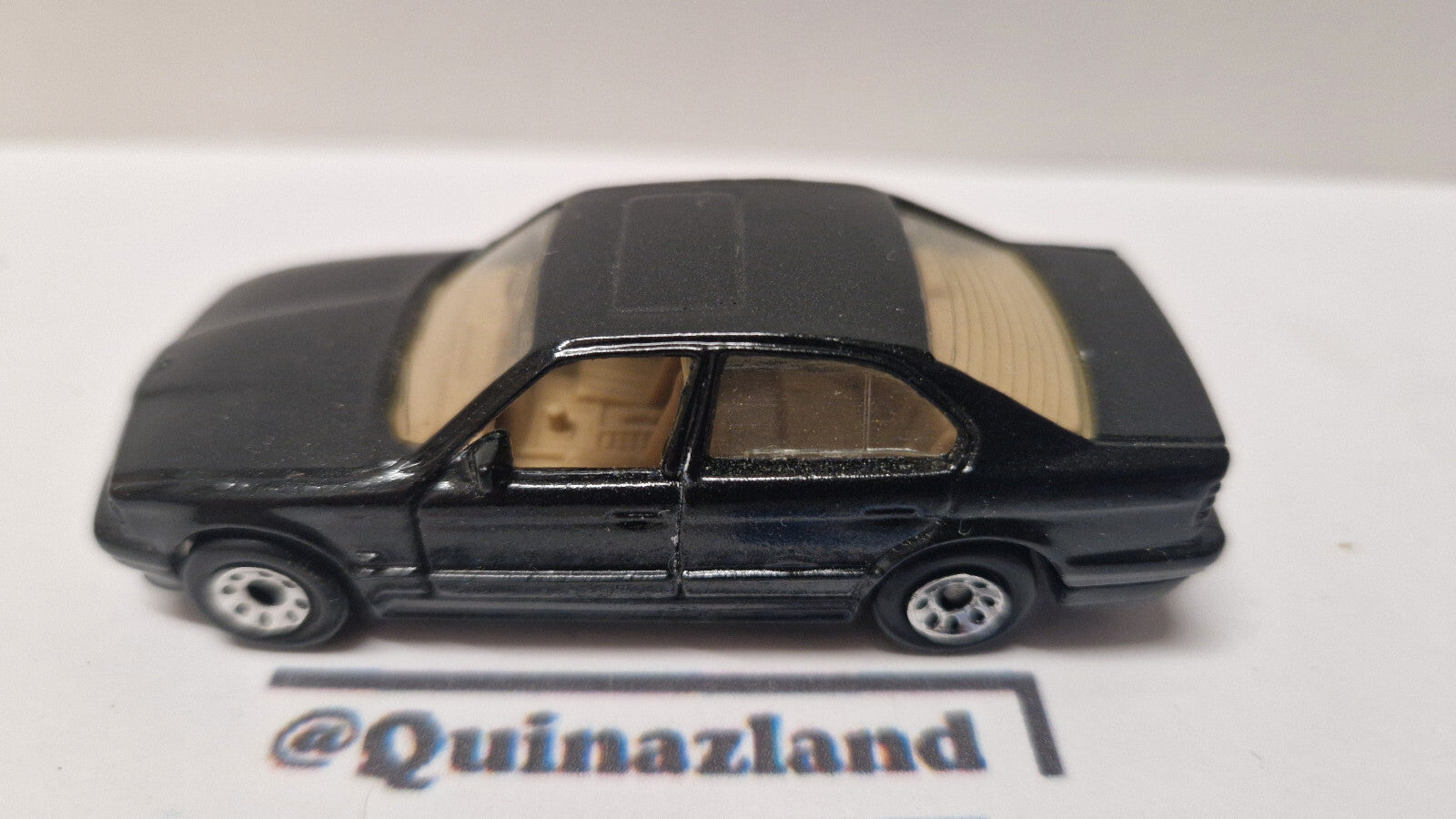 Matchbox 1987 mainline  BMW 5 Series     (A24)