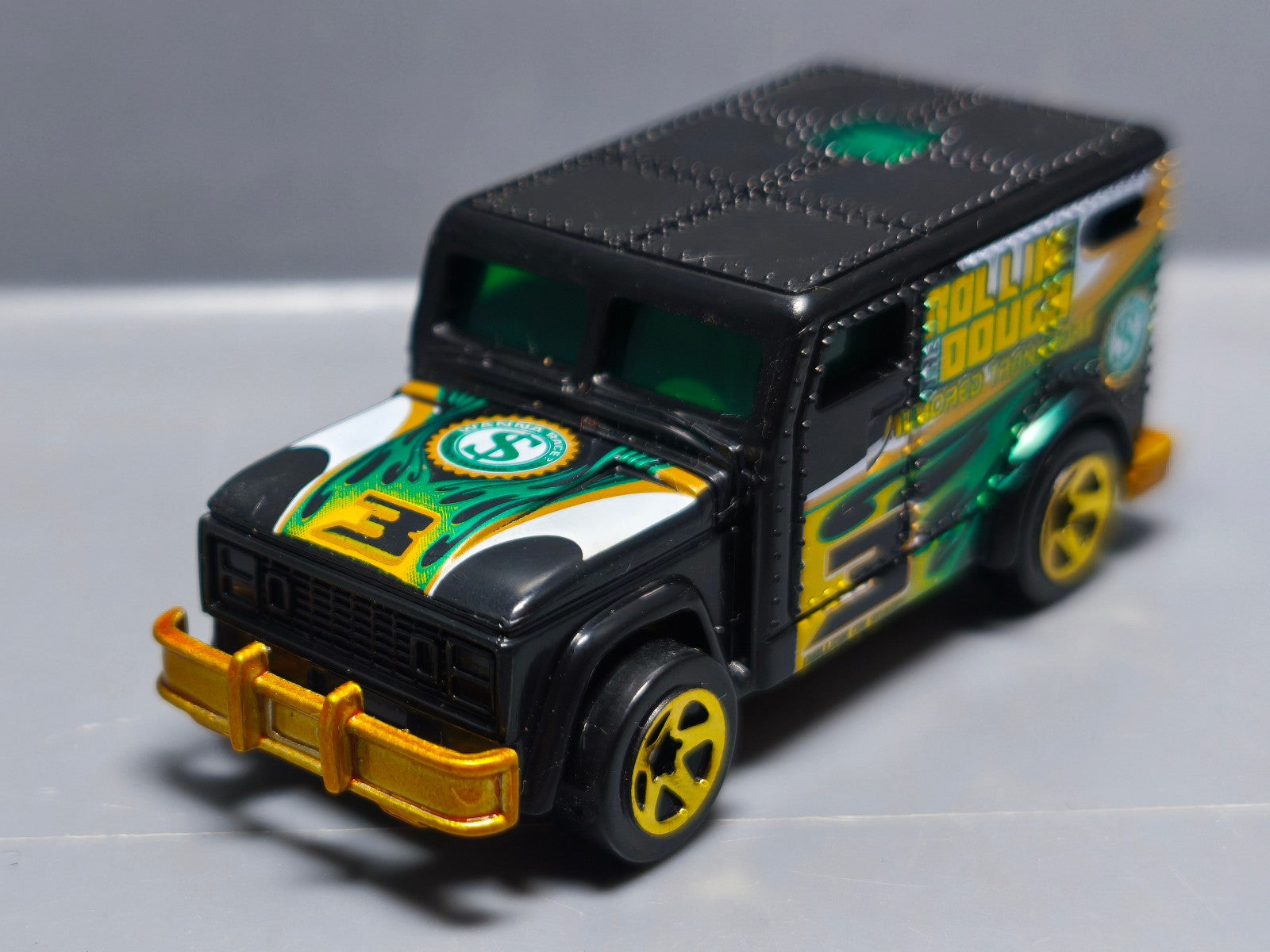 Hot Wheels Armored Truck Origine 5 Pack 2003  (A11)