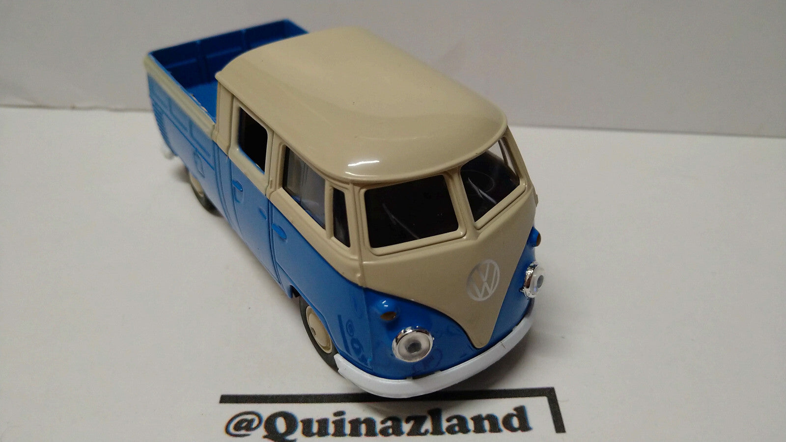 Welly  Volkswagen T1 double cab pickup bleu  (Cart)
