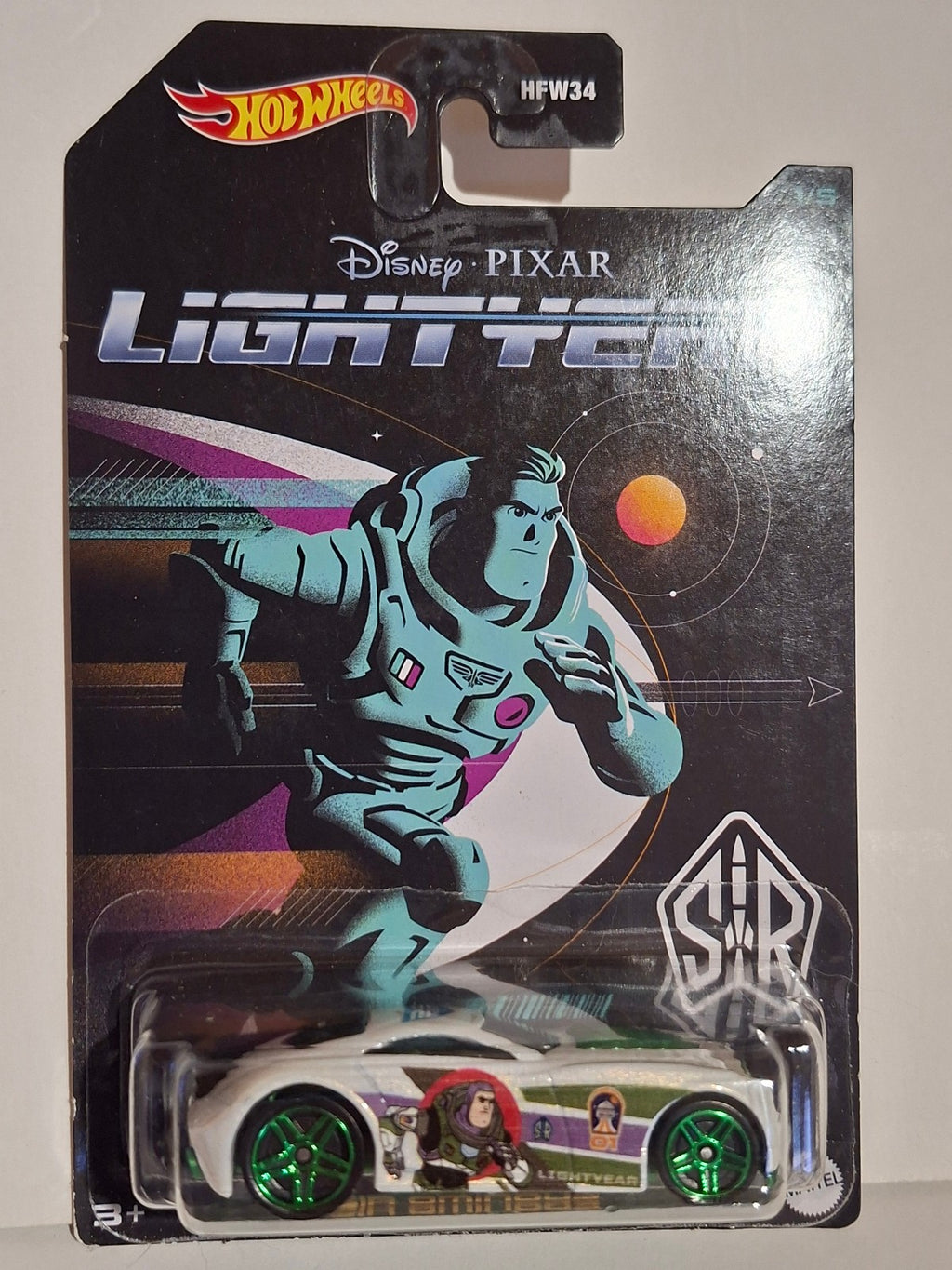 Hot Wheels 2022 lightyear Sir ominous   (NP31)