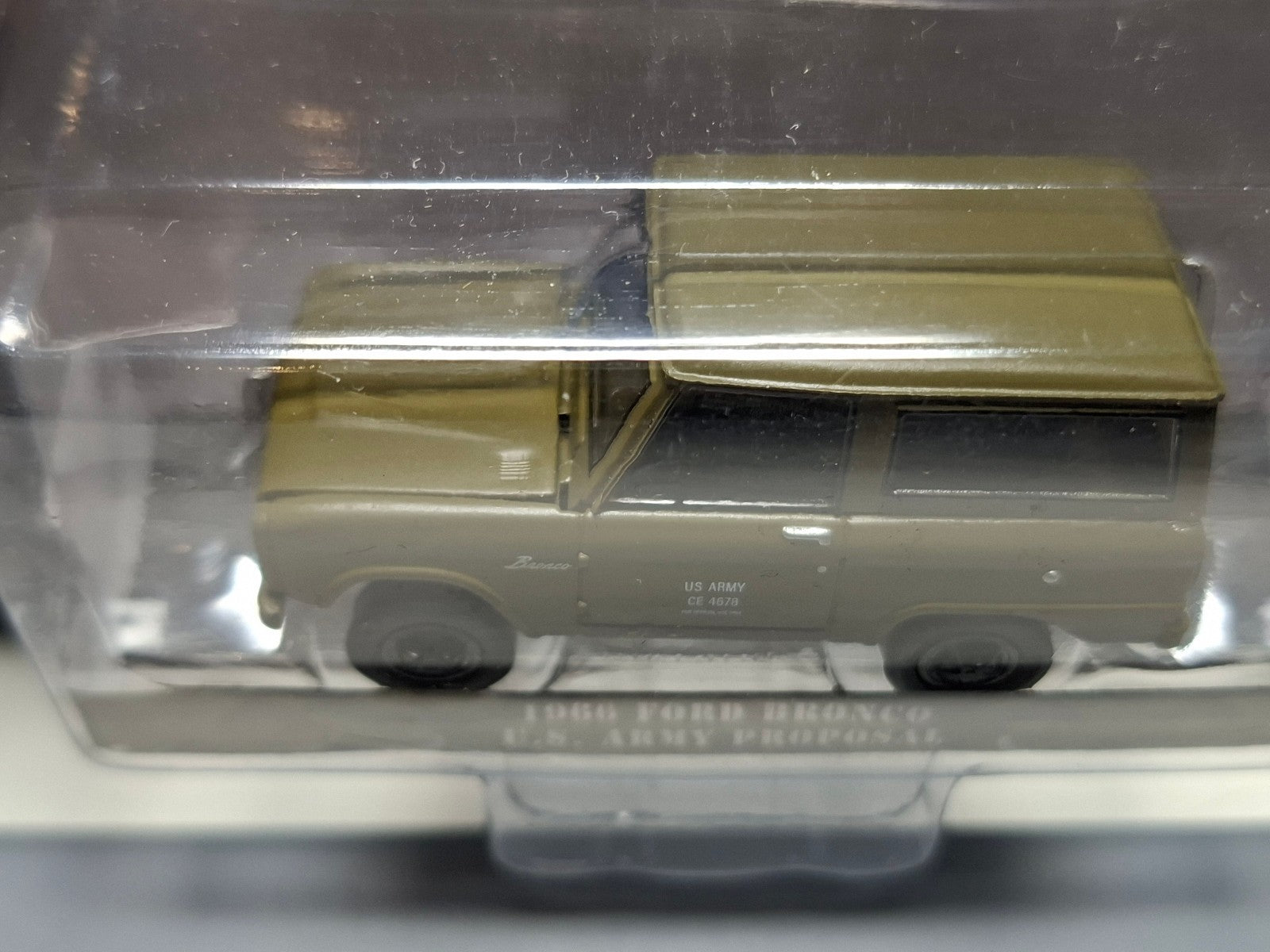 Greenlight  Battalion 64 series 5 1966 Ford Bronco U.S. Army proposal  (NG32)