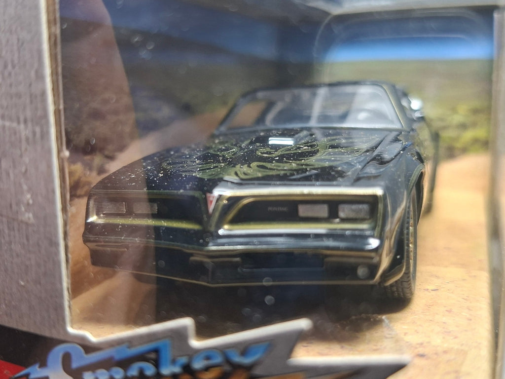 Jada 1/32 Hollywood rides smokey and the bandit 1977 Pontiac Firebird    (NG05)