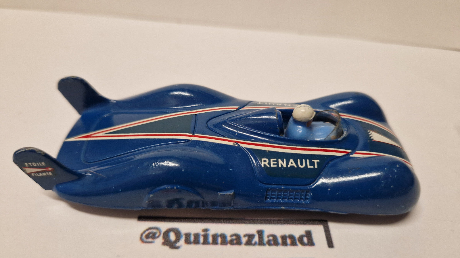 CIJ 1/43 Renault étoile vilante  (NP26)