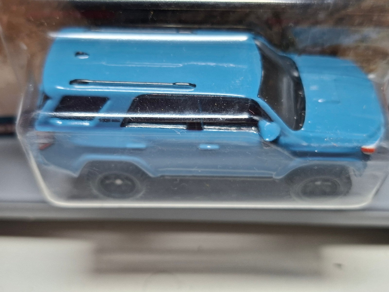 Hot Wheels 2023 off road  2018 Toyota 4runner   (NG36)