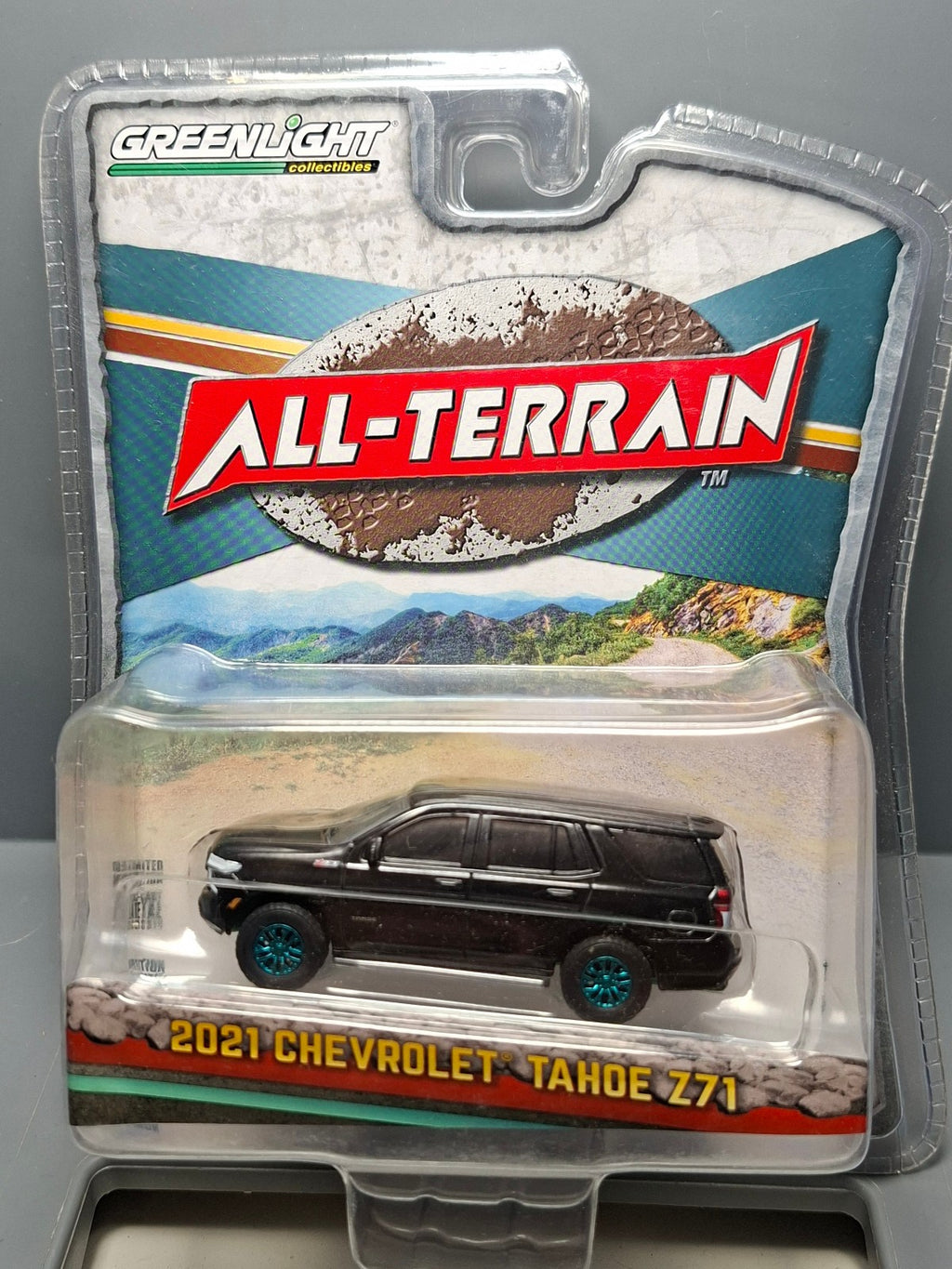 Greenlight Collectibles All-Terrain 2021 Chevrolet Tahoe Z71 Chase (NG17)